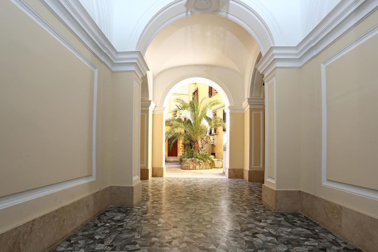 St. Peter Vatican House Rome Exterior photo
